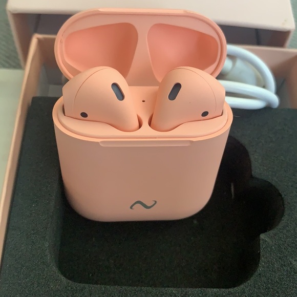 Wireless earbuds - Picture 3 of 5